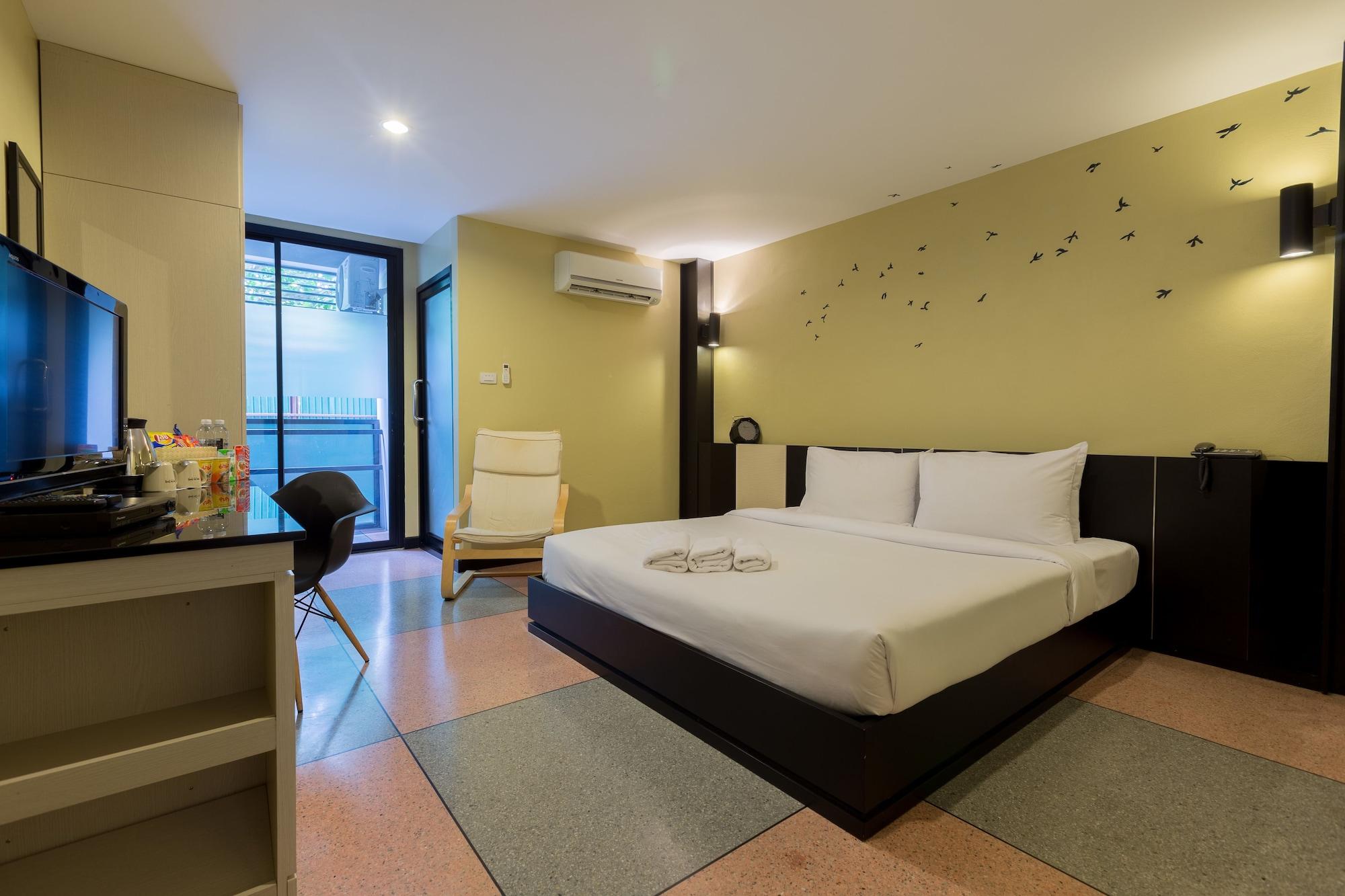 Pen Ta Hug Hotel 3*